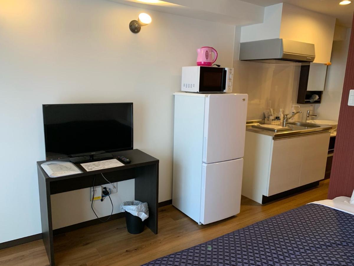 Clean Hotels In Higashimachi Naha Bagian luar foto